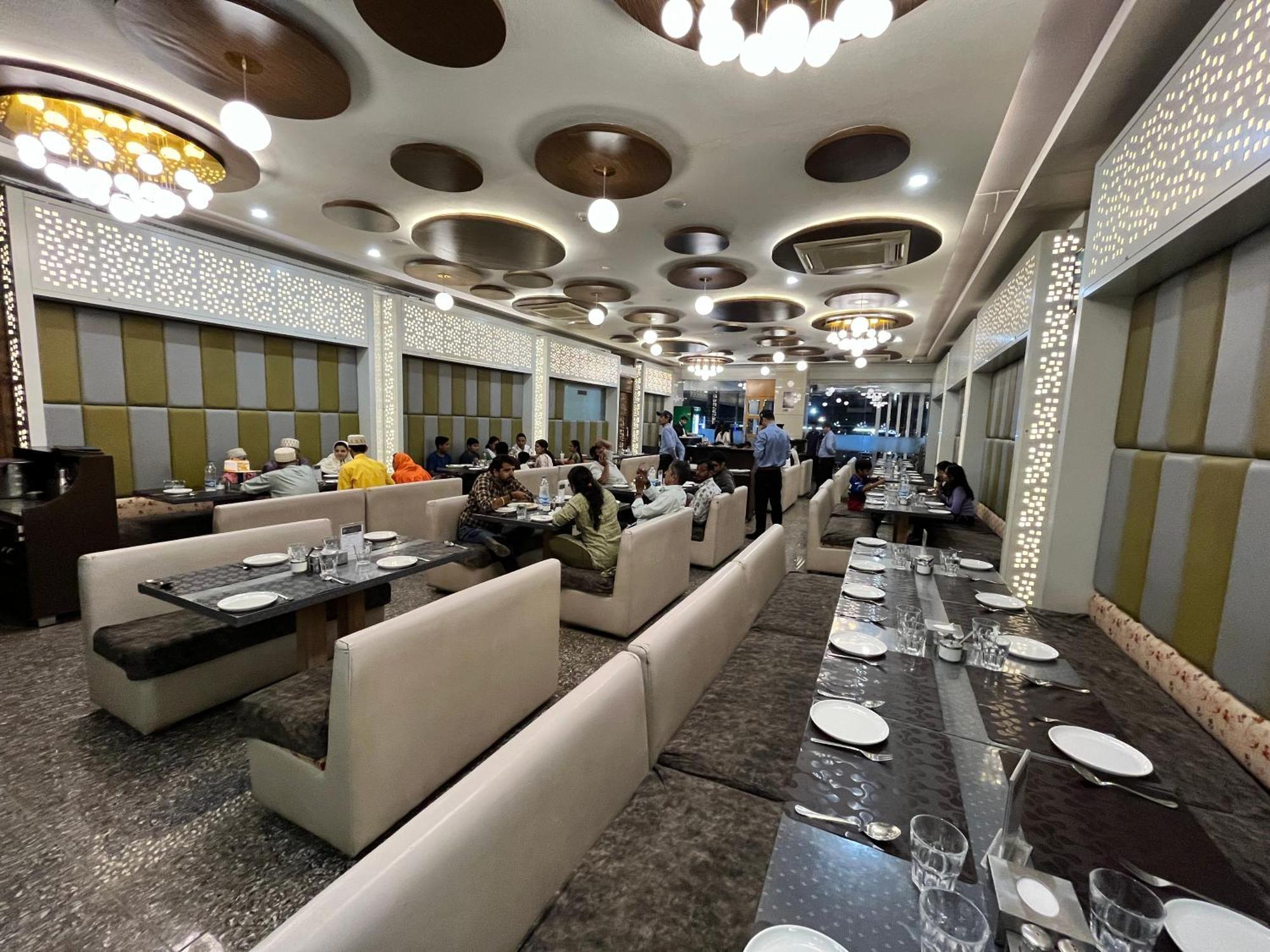 Hotel Grand Darshan 바도다라 외부 사진