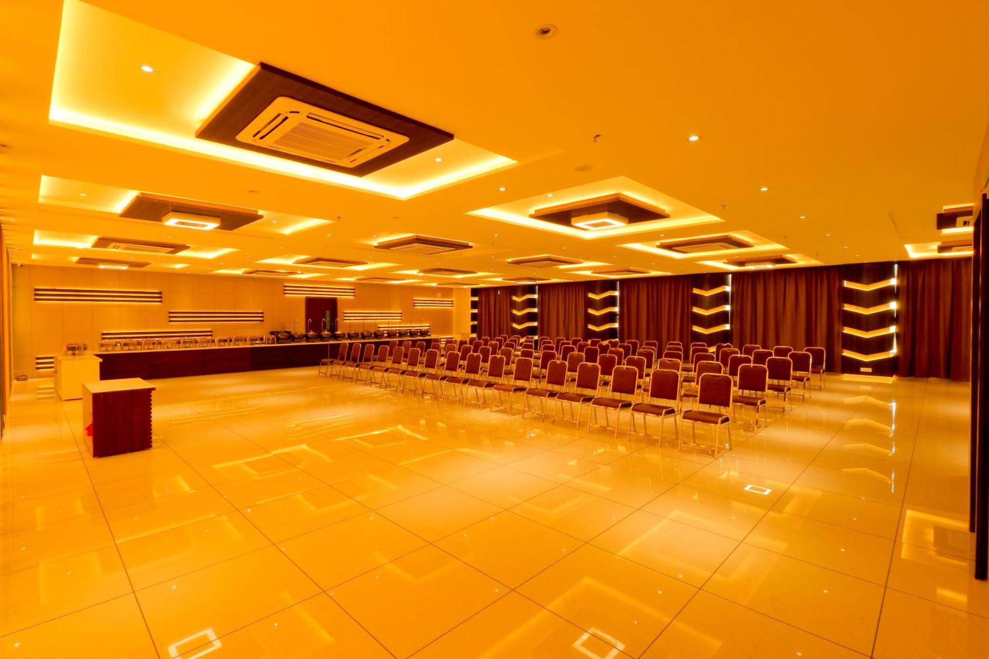 Hotel Grand Darshan 바도다라 외부 사진