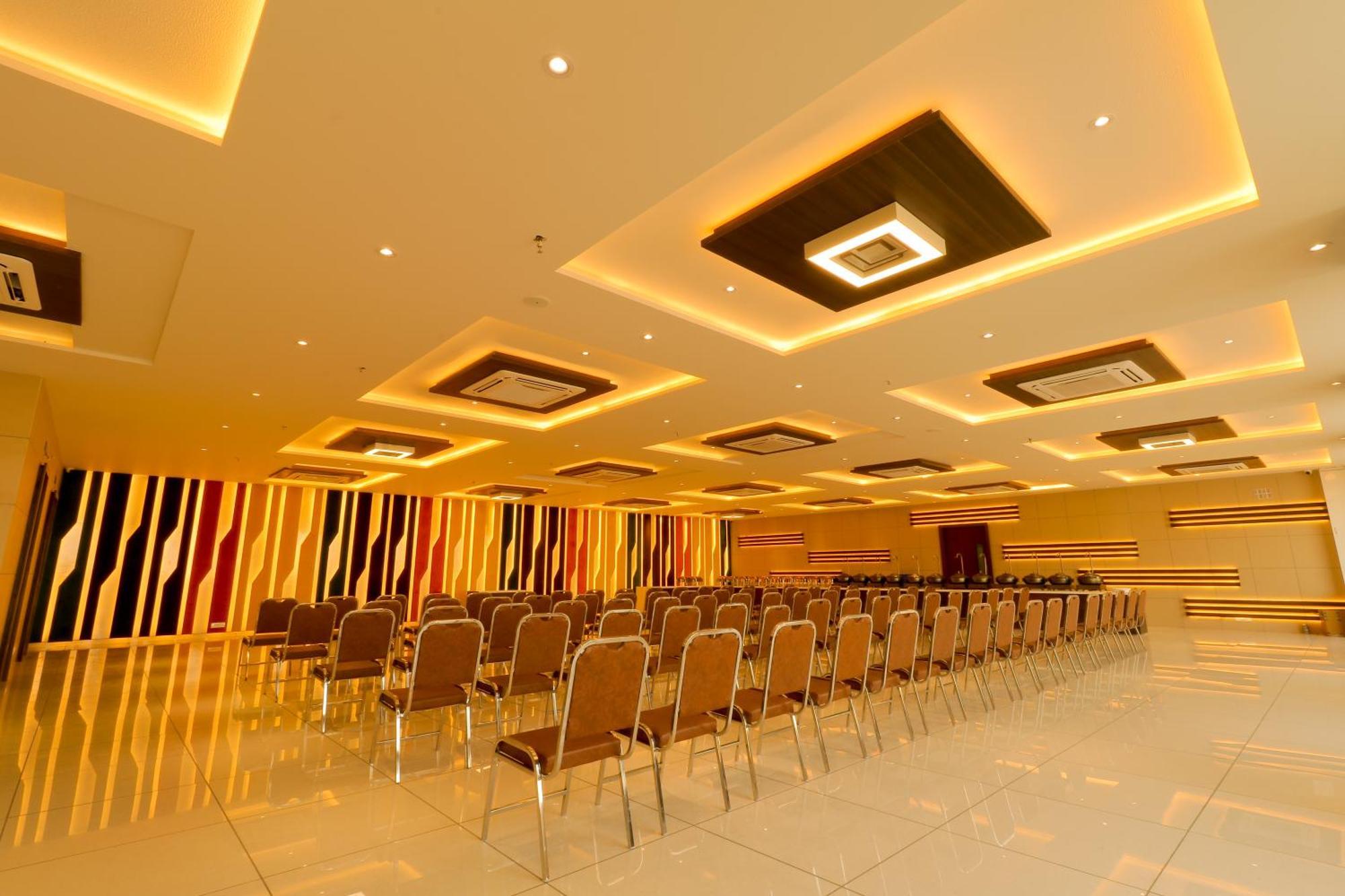 Hotel Grand Darshan 바도다라 외부 사진